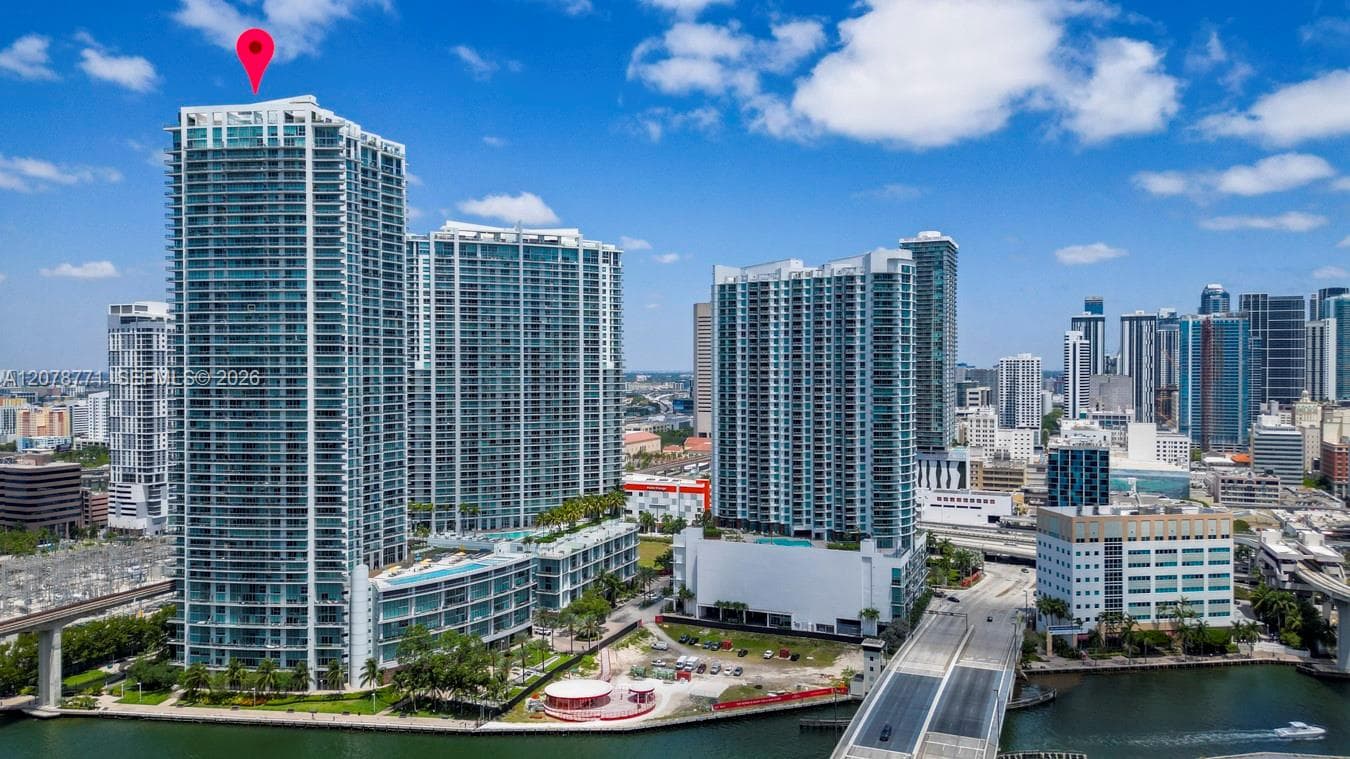 Mint at Riverfront Unit 1403 condo for rent at 92 SW 3rd St # 1403, Miami, FL 33130
