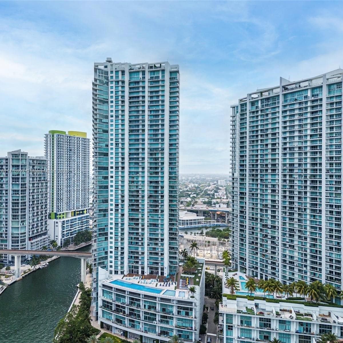 Mint at Riverfront Unit 2910 condo rented at 92 SW 3rd St # 2910, Miami FL 33130