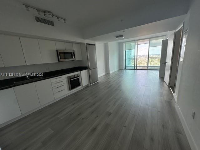 Mint at Riverfront Unit 4909 condo rented at 92 SW 3rd St # 4909, Miami FL 33130