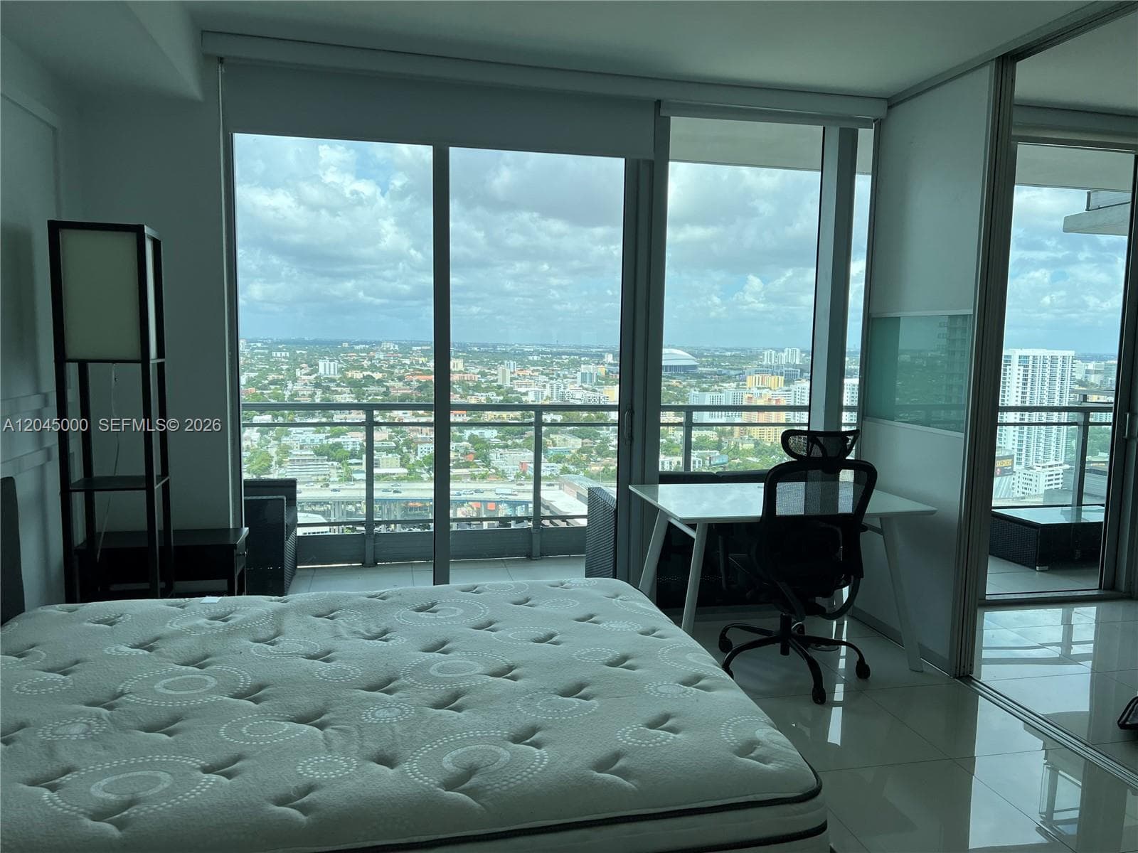 Mint at Riverfront Unit 3508 condo for rent at 92 SW 3rd St # 3508, Miami FL 33130